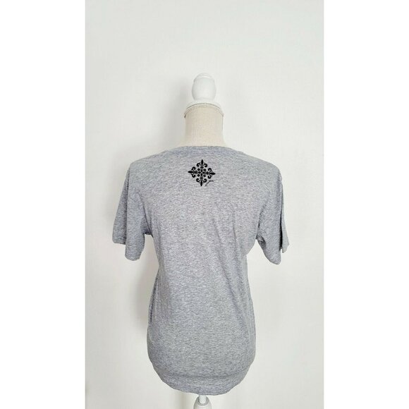 Jane Marie Grey V Neck Wash Your Hands Say Your Prayers Grapic T Shirt Size M - Picture 7 of 9